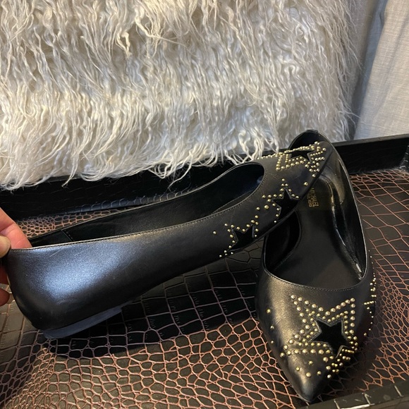 Michael Kors gold and black studded flat - Picture 5 of 7